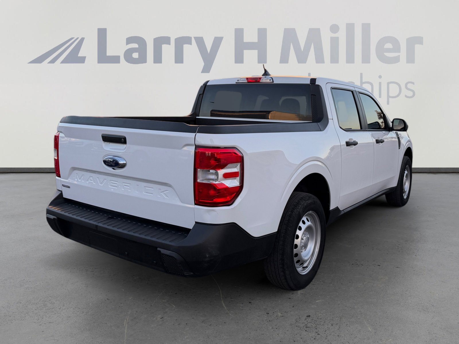 Certified 2024 Ford Maverick XL FWD image 5