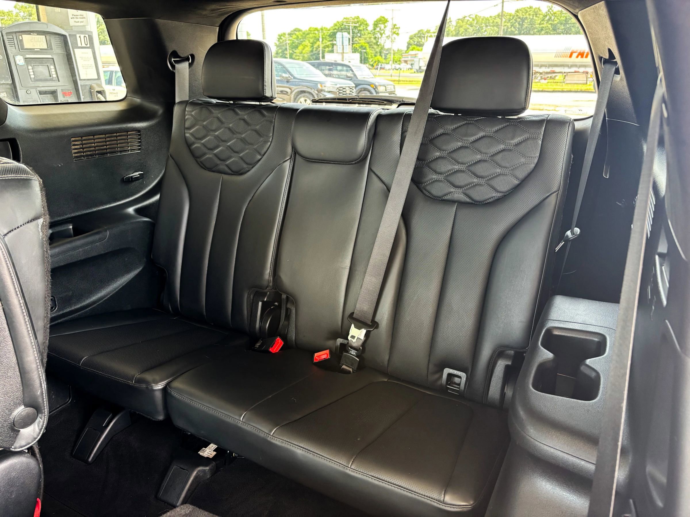 Used 2022 Hyundai Palisade Calligraphy w/ Cargo Package FWD image 15