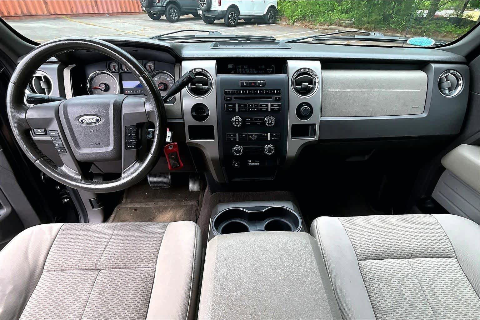 Used 2010 Ford F150 XLT RWD image 14