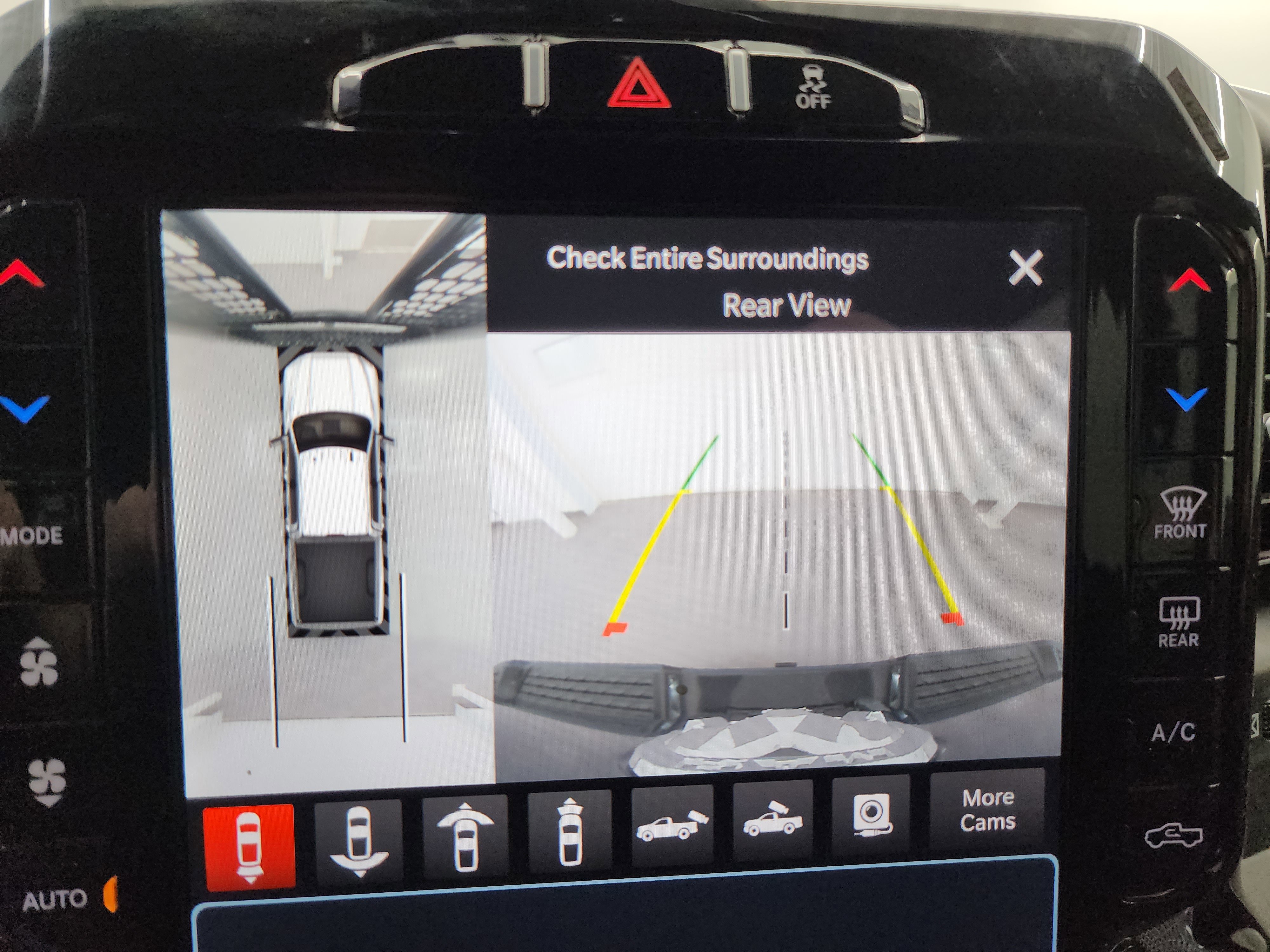 Used 2024 RAM 2500 Big Horn w/ Tech Package image 14