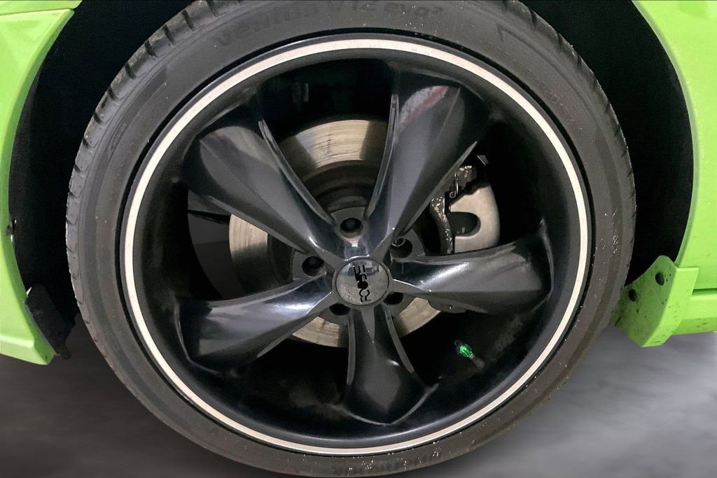 Used 2013 Ford Mustang GT RWD image 8