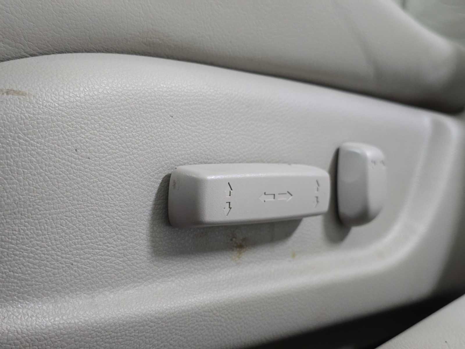 Used 2010 Acura TSX Sedan FWD image 26