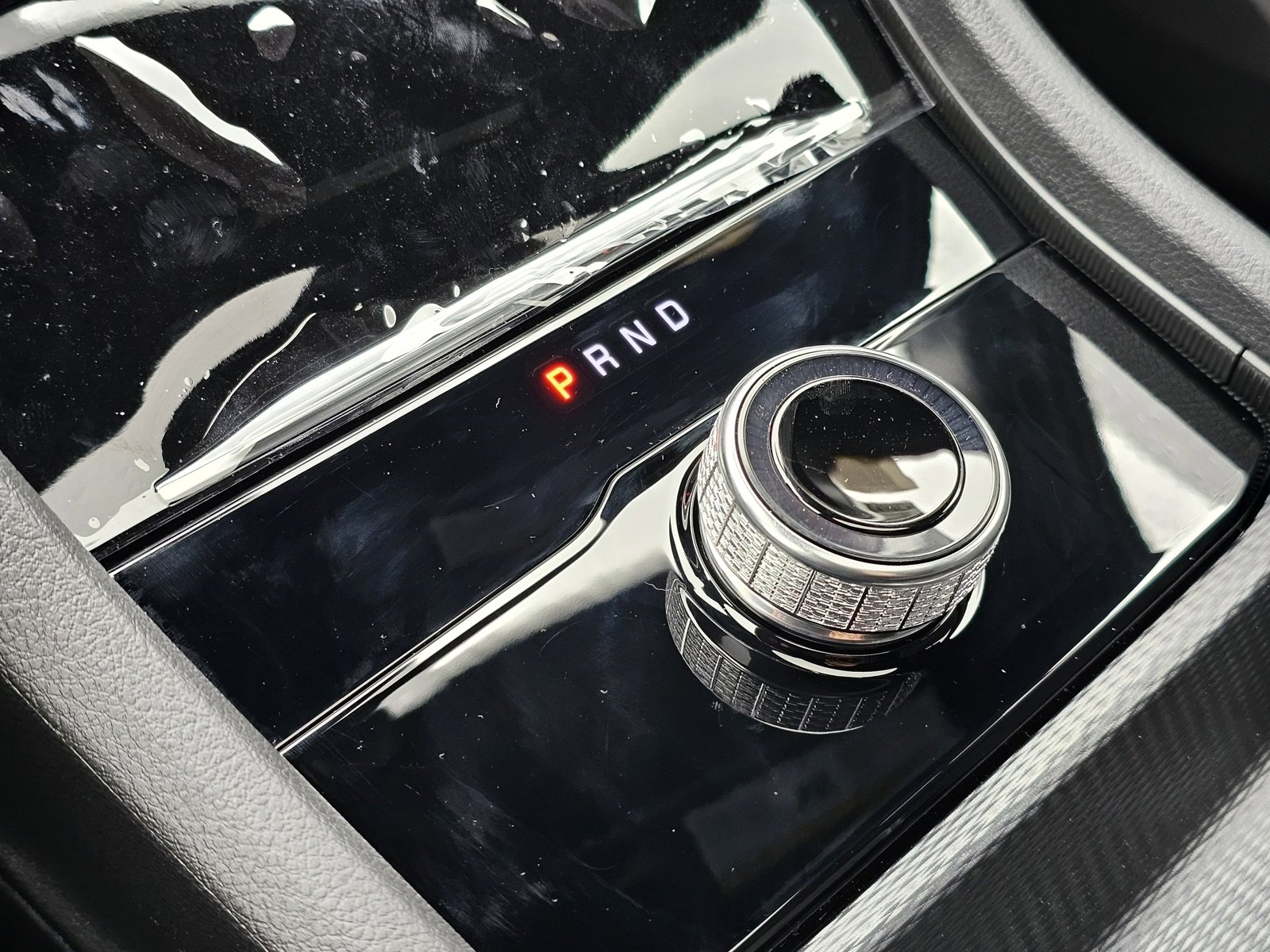 New 2025 Jeep Grand Cherokee L Laredo image 13