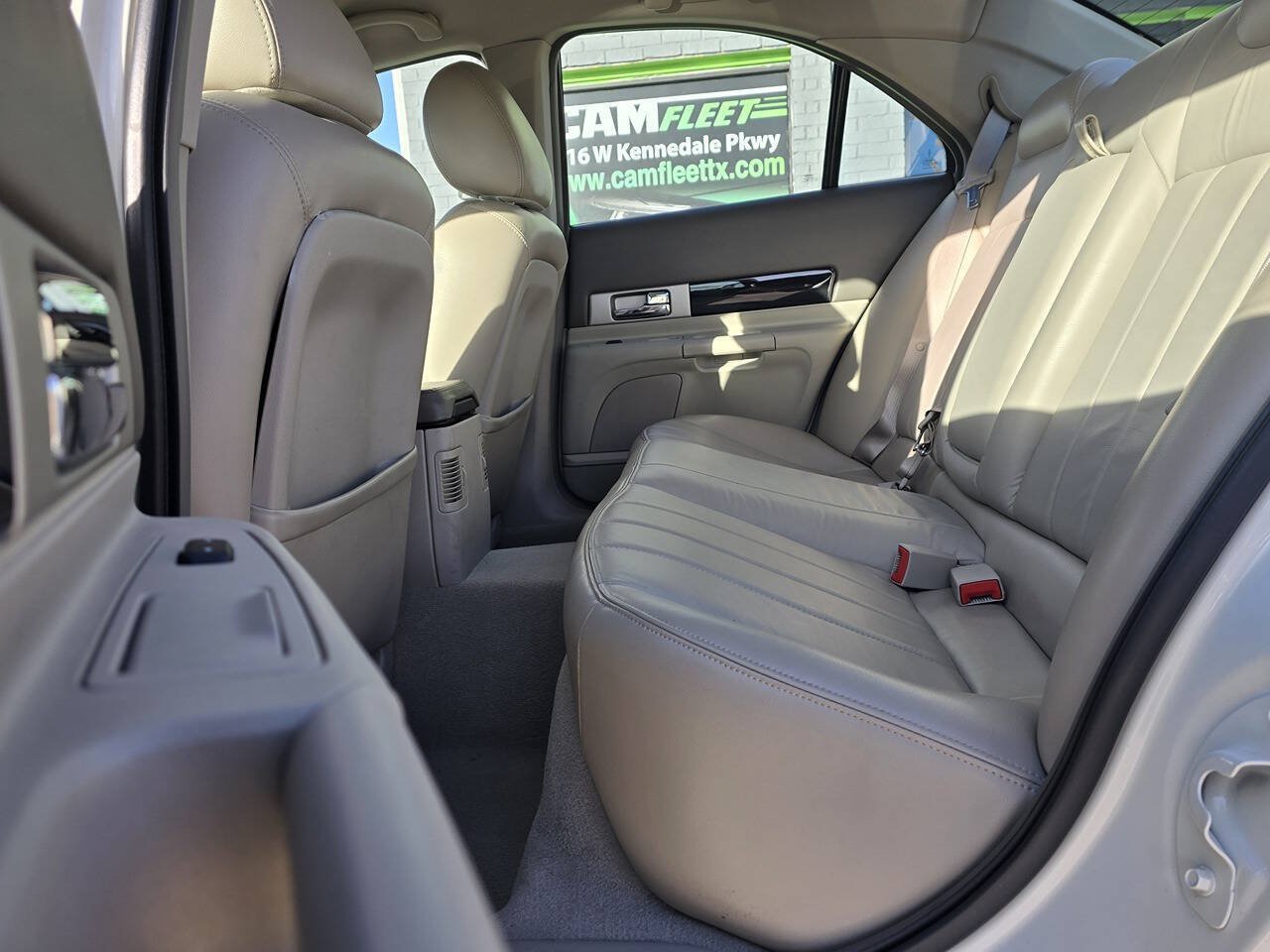 Used 2004 Lincoln LS RWD image 21