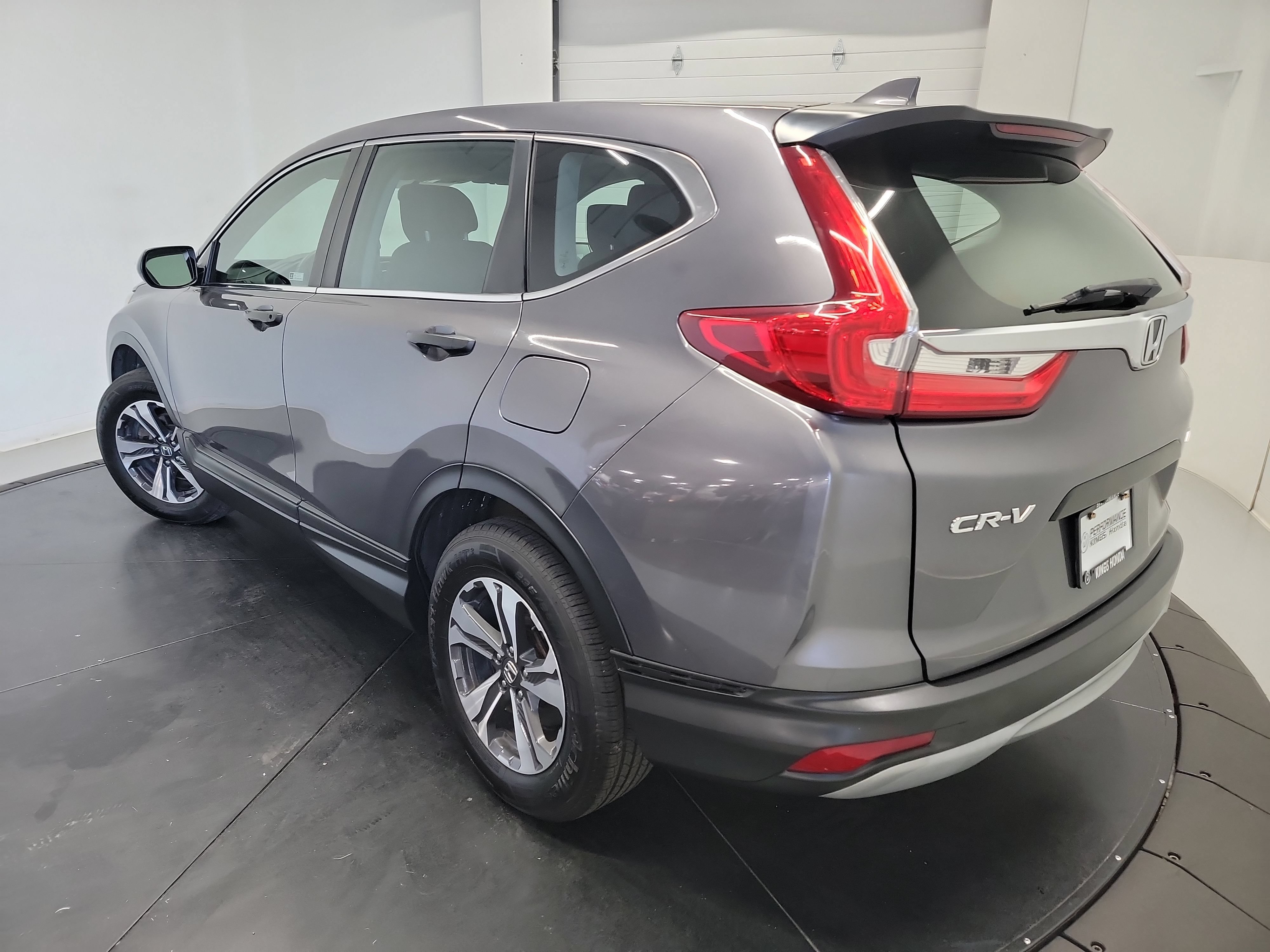 Used 2019 Honda CR-V LX image 6