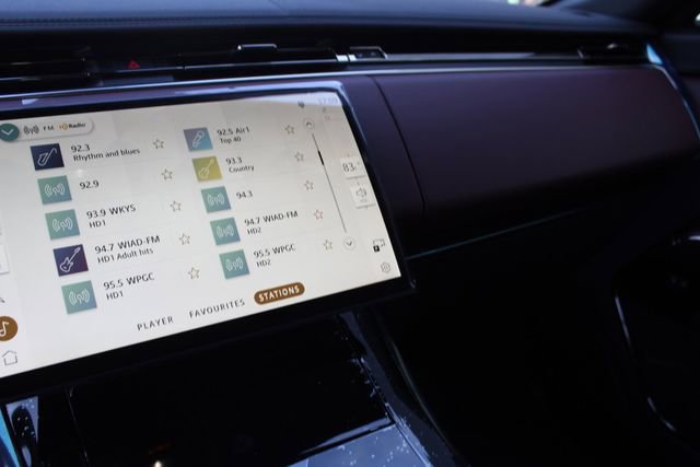 New 2025 Land Rover Range Rover Sport Dynamic SE image 12