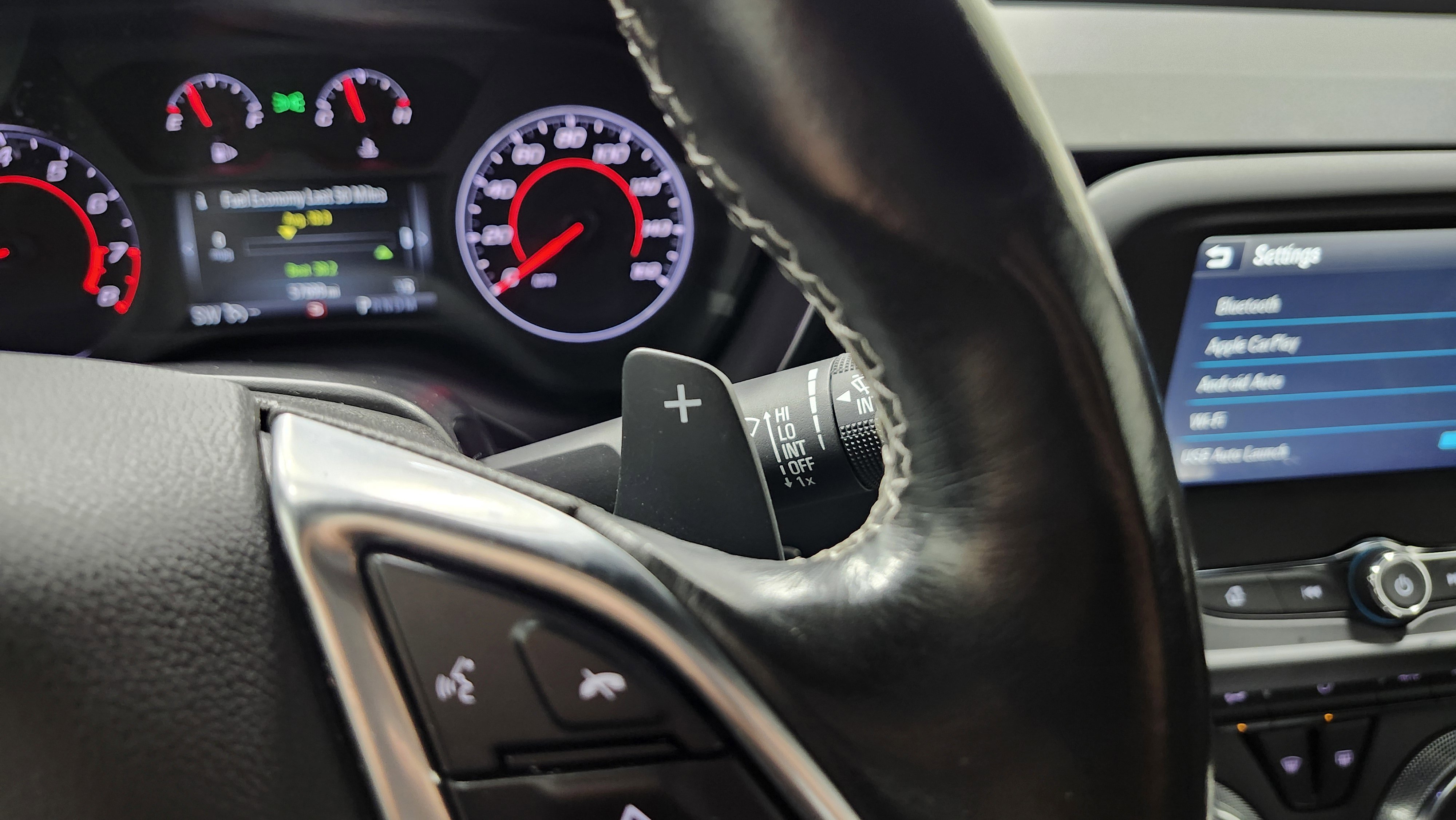 Used 2017 Chevrolet Camaro LT image 9