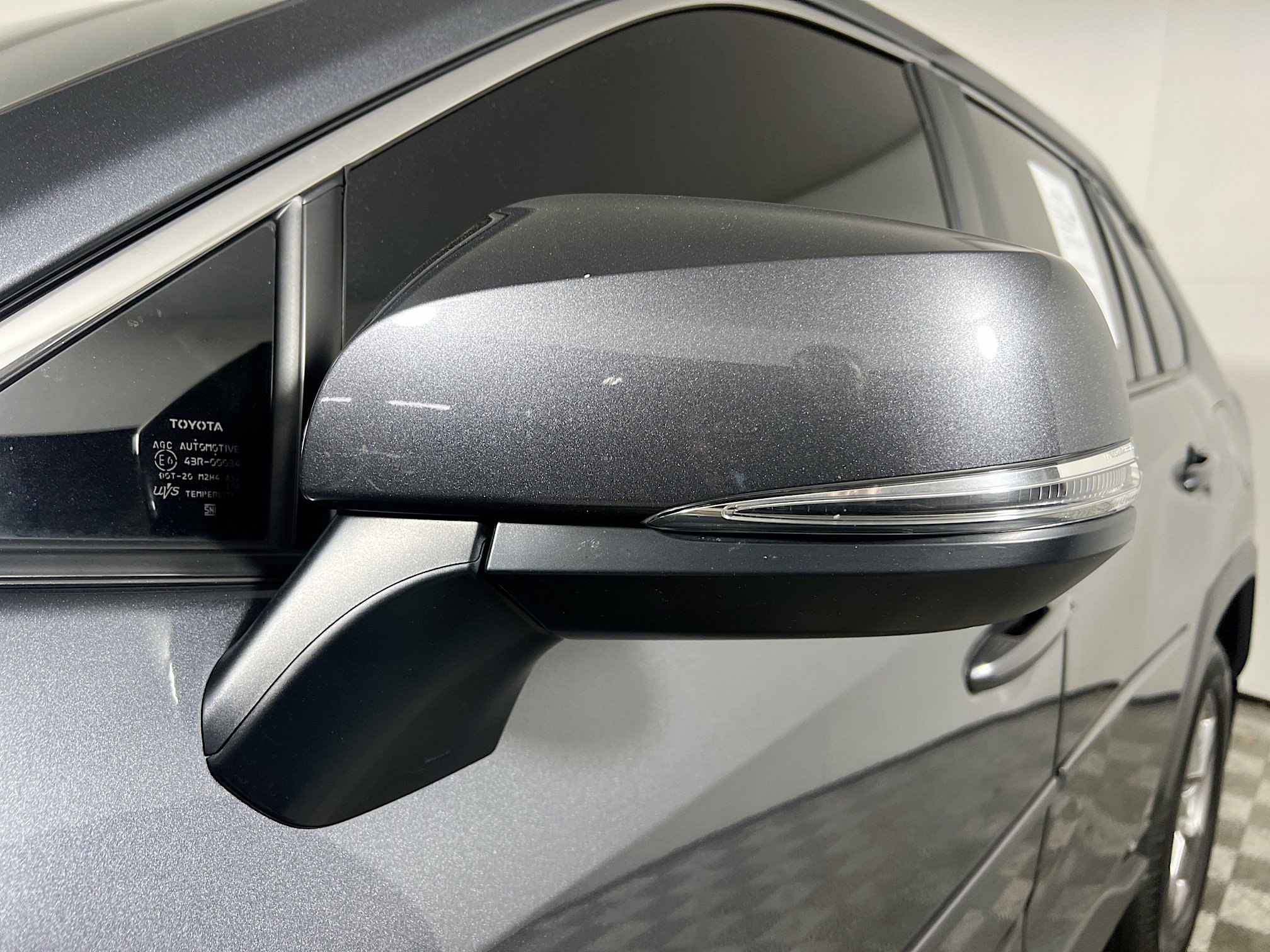 Used 2023 Toyota RAV4 XLE w/ Convenience Package image 13