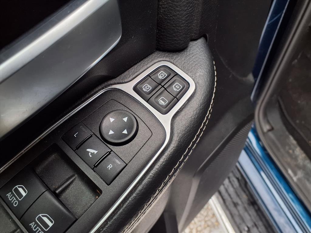 Used 2024 RAM 2500 Big Horn w/ Bed Utility Group image 22