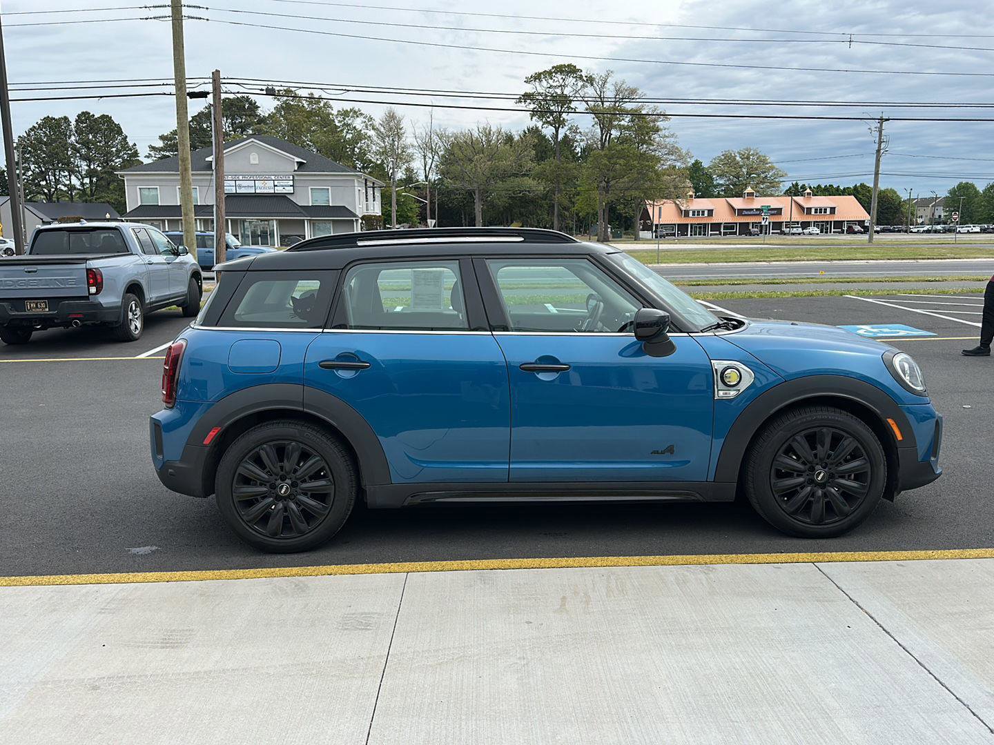 Used 2023 MINI Cooper Countryman SE AWD/4WD image 4