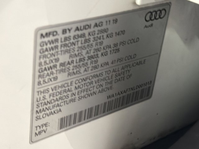 Used 2016 Toyota Land Cruiser AWD/4WD image 29