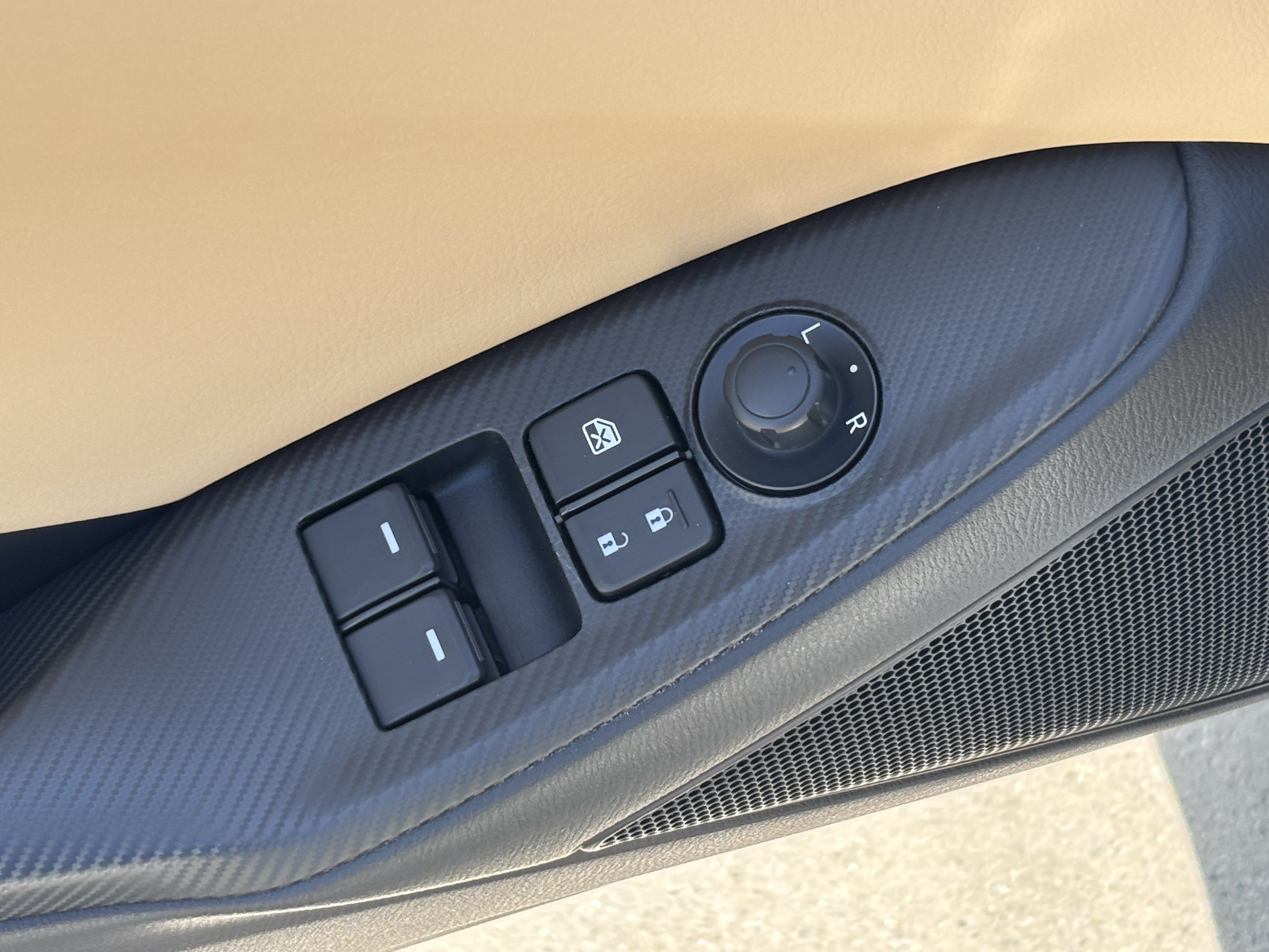Used 2025 MAZDA MX-5 Miata Grand Touring RWD image 15