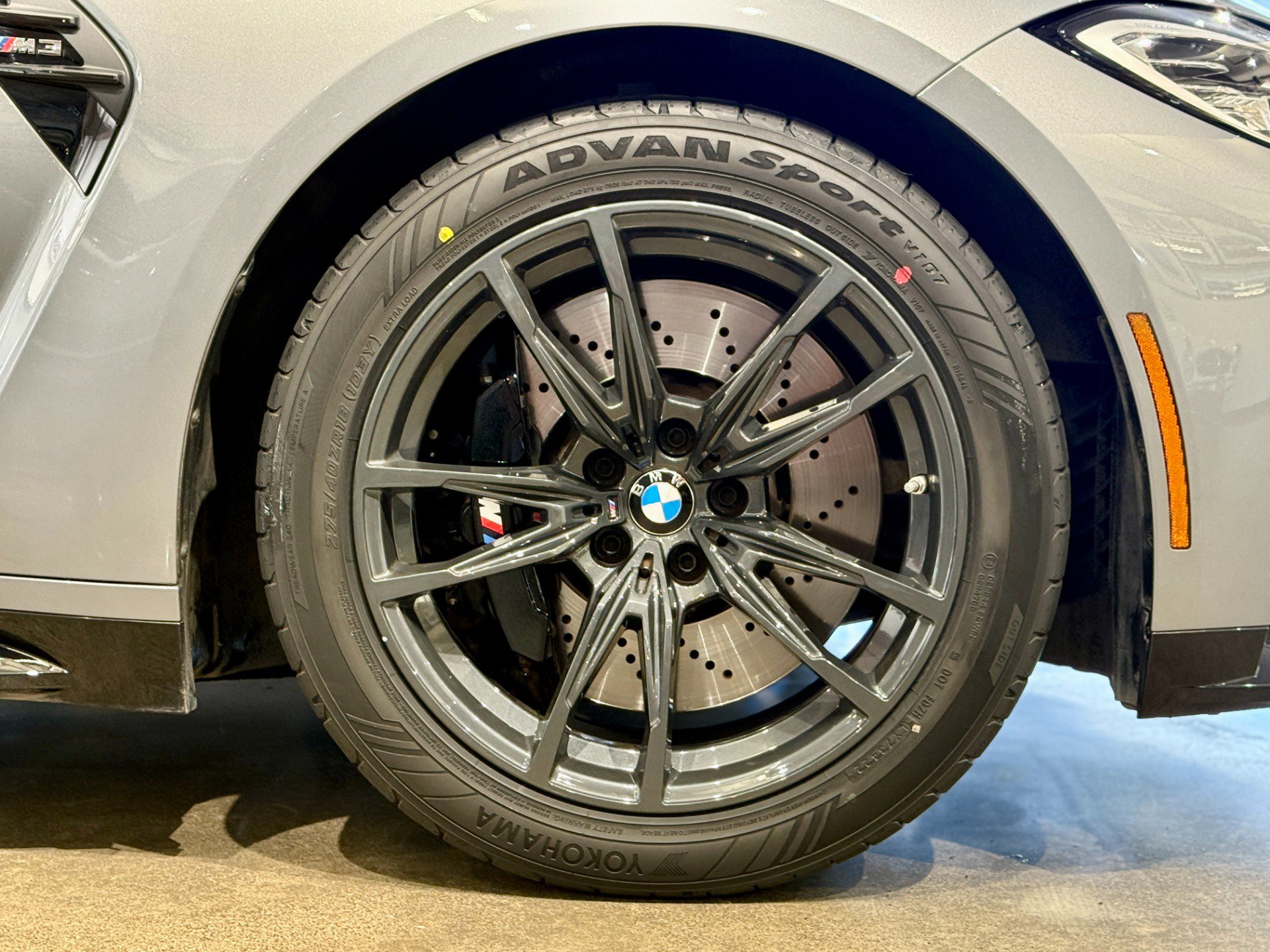 Used 2023 BMW M3 RWD image 5
