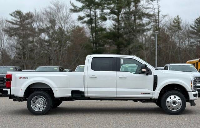 New 2026 Ford F450 4x4 Crew Cab Super Duty image 2