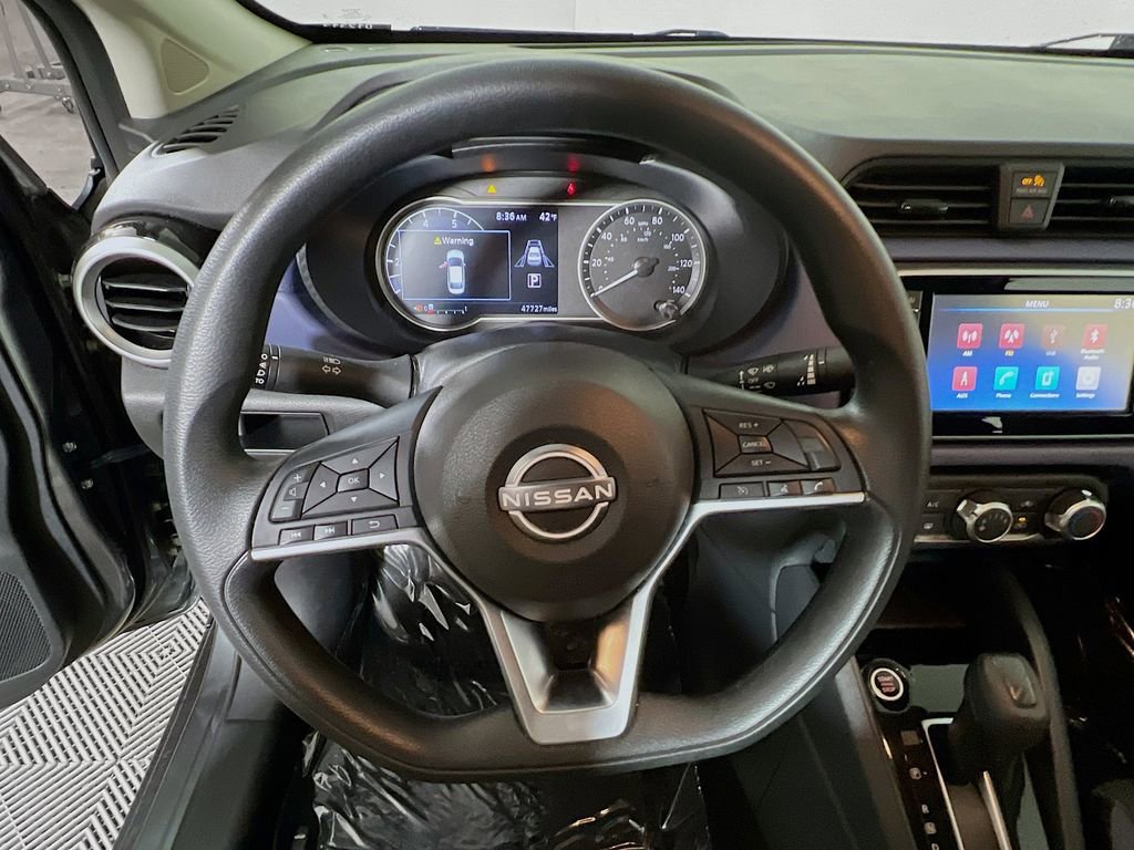 Used 2024 Nissan Versa SV FWD image 10