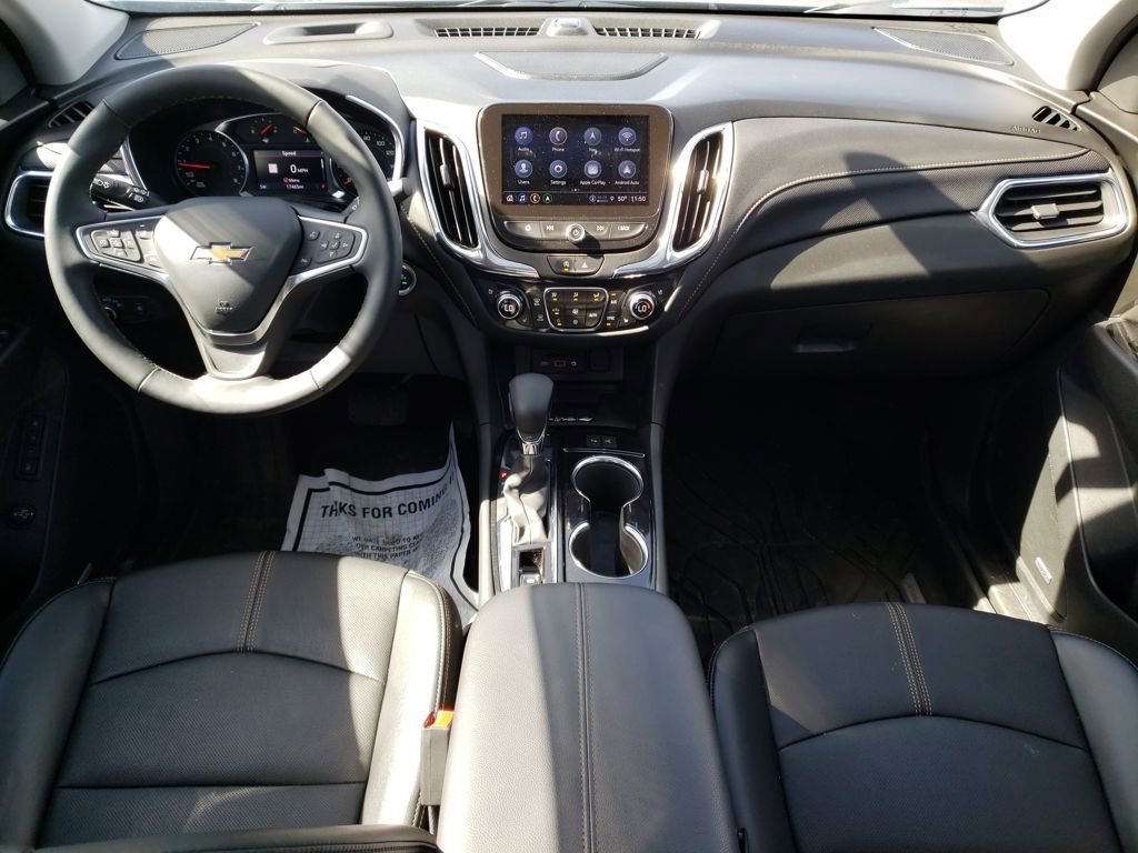 Used 2023 Chevrolet Equinox Premier image 13