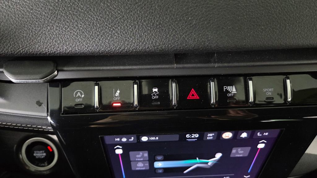 Used 2023 Jeep Grand Cherokee Altitude image 26