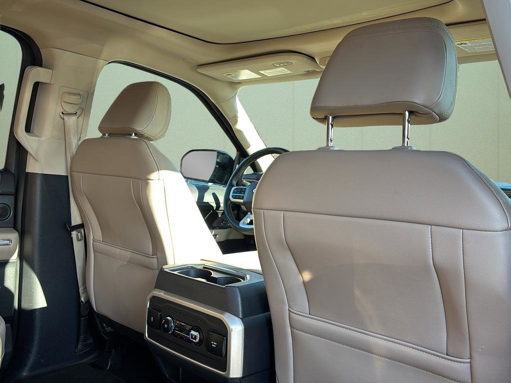 Used 2024 Ford Expedition Limited image 50