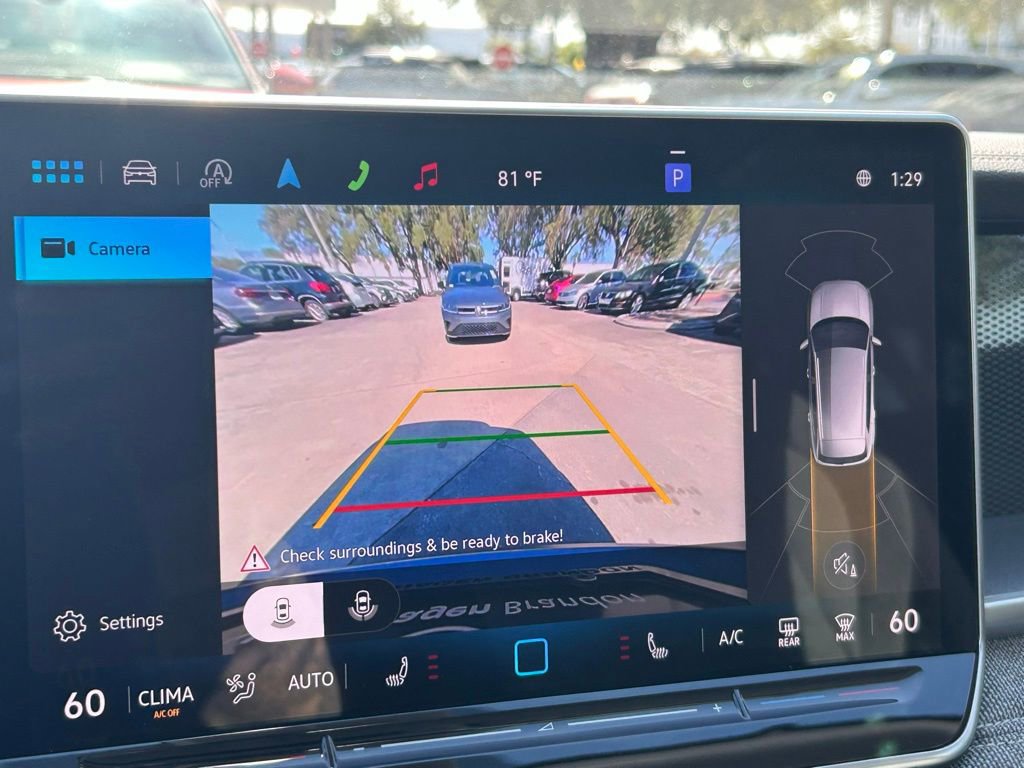 Used 2025 Volkswagen Tiguan S image 18