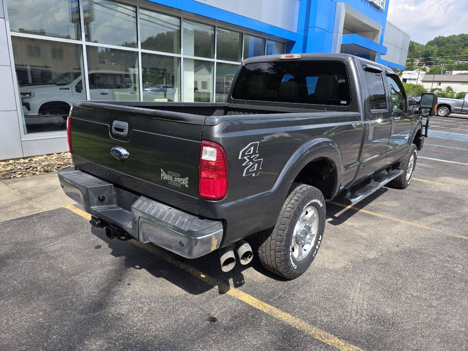 Used 2015 Ford F350 XLT w/ XLT Interior Package AWD/4WD image 7