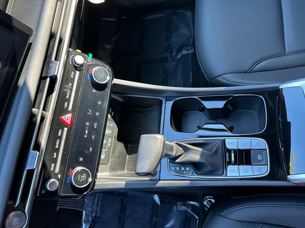 Certified 2025 Hyundai Tucson SEL image 17