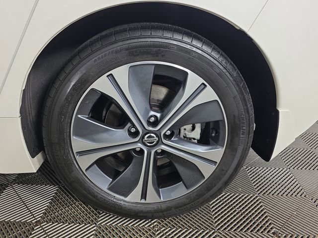 Used 2019 Nissan Leaf SL w/ SL Technology Package image 16