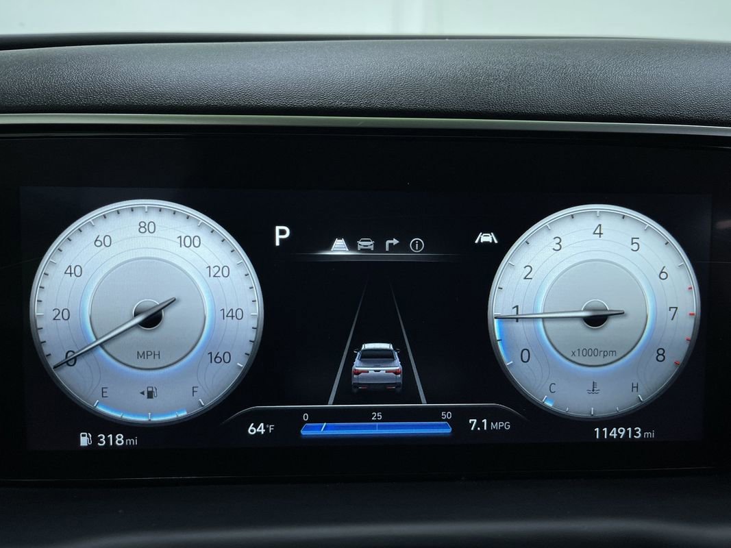 Used 2023 Hyundai Santa Cruz SEL Premium image 18