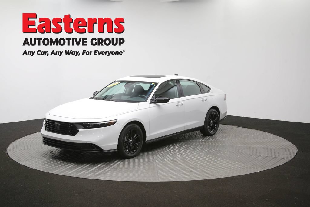 Used 2025 Honda Accord SE image 54