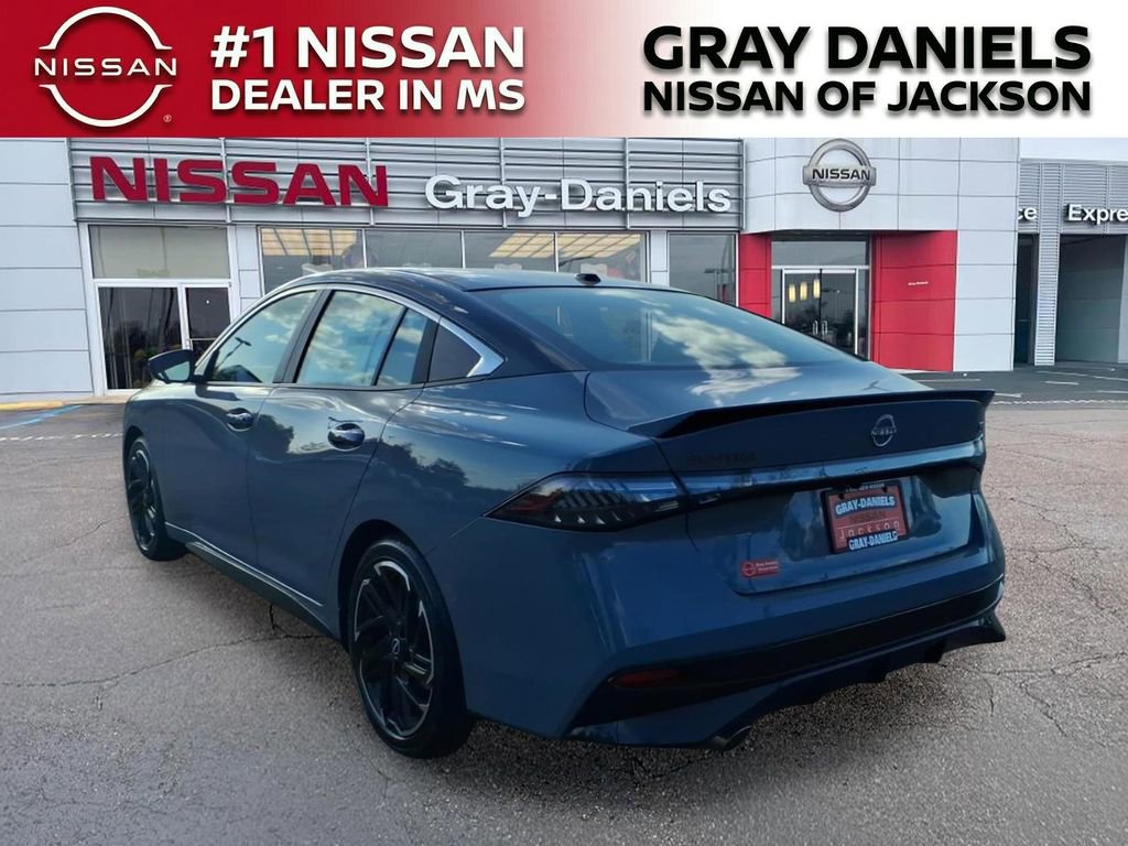 New 2026 Nissan Sentra SR w/ SR Premium Package image 5