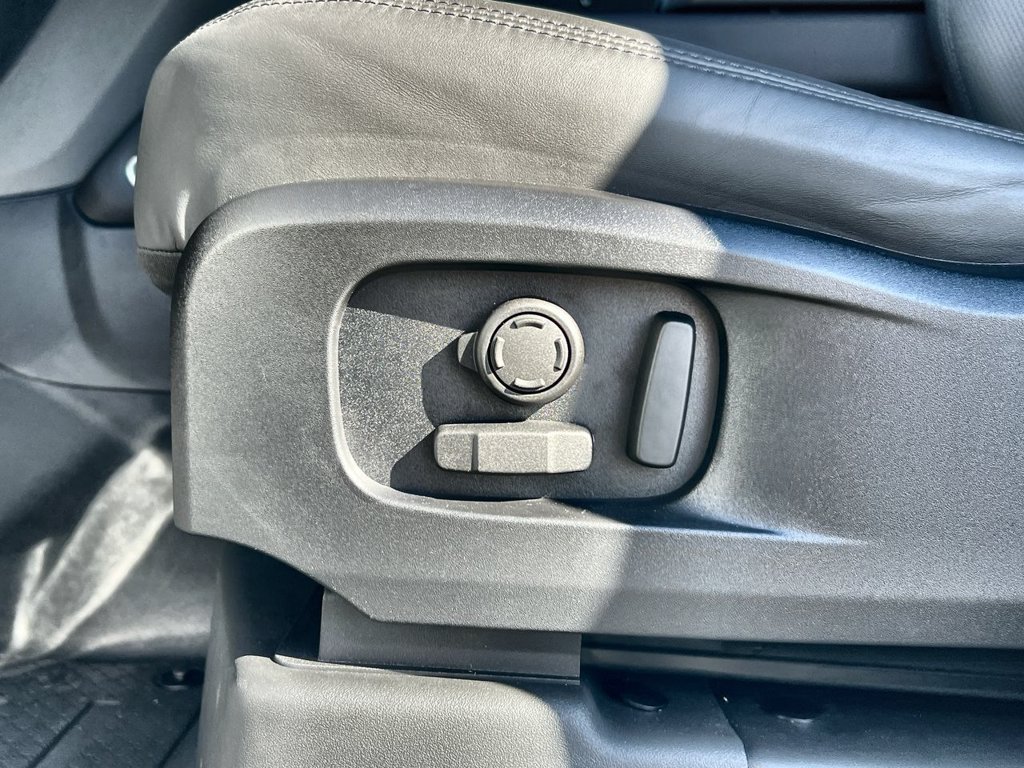 New 2026 Land Rover Defender 110 X-Dynamic SE AWD/4WD image 20