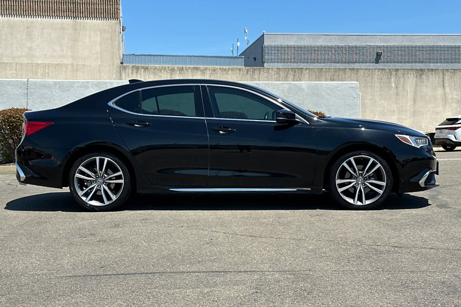 Used 2019 Acura TLX V6 SH-AWD w/ Technology Pkg image 6