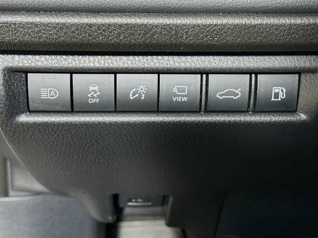 Used 2026 Toyota Camry XSE w/ Premium Plus Package FWD image 11