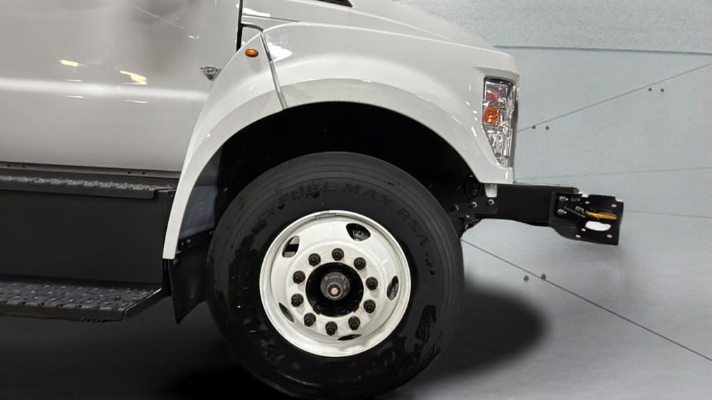 New 2025 Ford F650 2WD Regular Cab Super Duty image 23