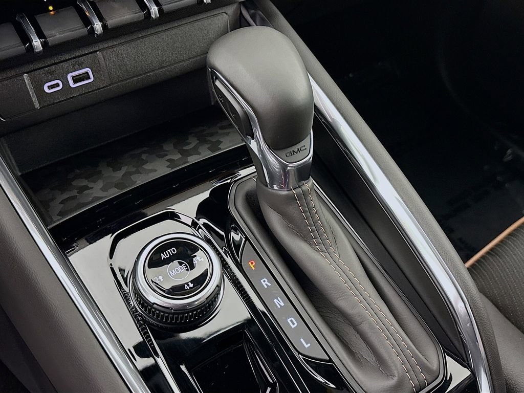 New 2026 GMC Canyon AT4 image 17