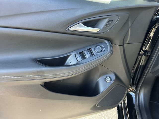 Certified 2024 Buick Encore GX Sport Touring w/ Advanced Technology Package FWD image 17