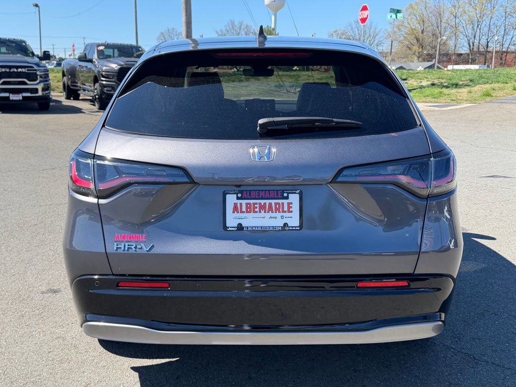 Used 2025 Honda HR-V EX-L image 4