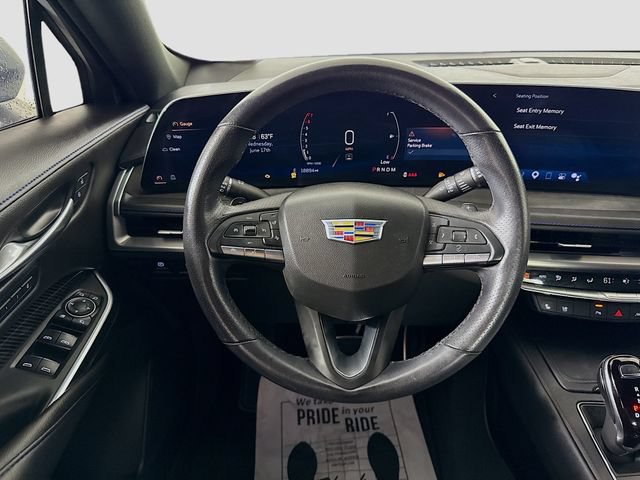 Used 2024 Cadillac XT4 Sport FWD image 11