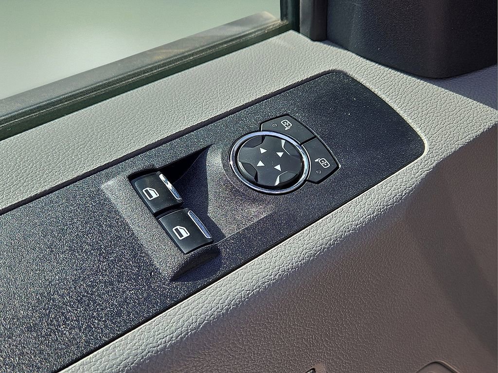 Used 2021 Ford F350 XL w/ Power Equipment Group image 20