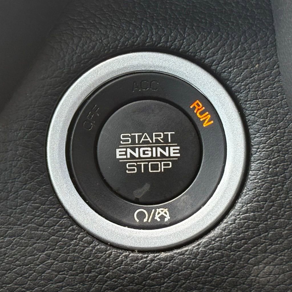 Used 2021 RAM 1500 Big Horn image 22