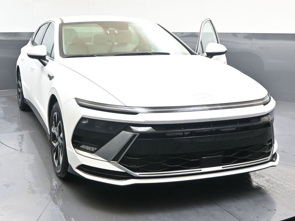Certified 2024 Hyundai Sonata SEL image 8
