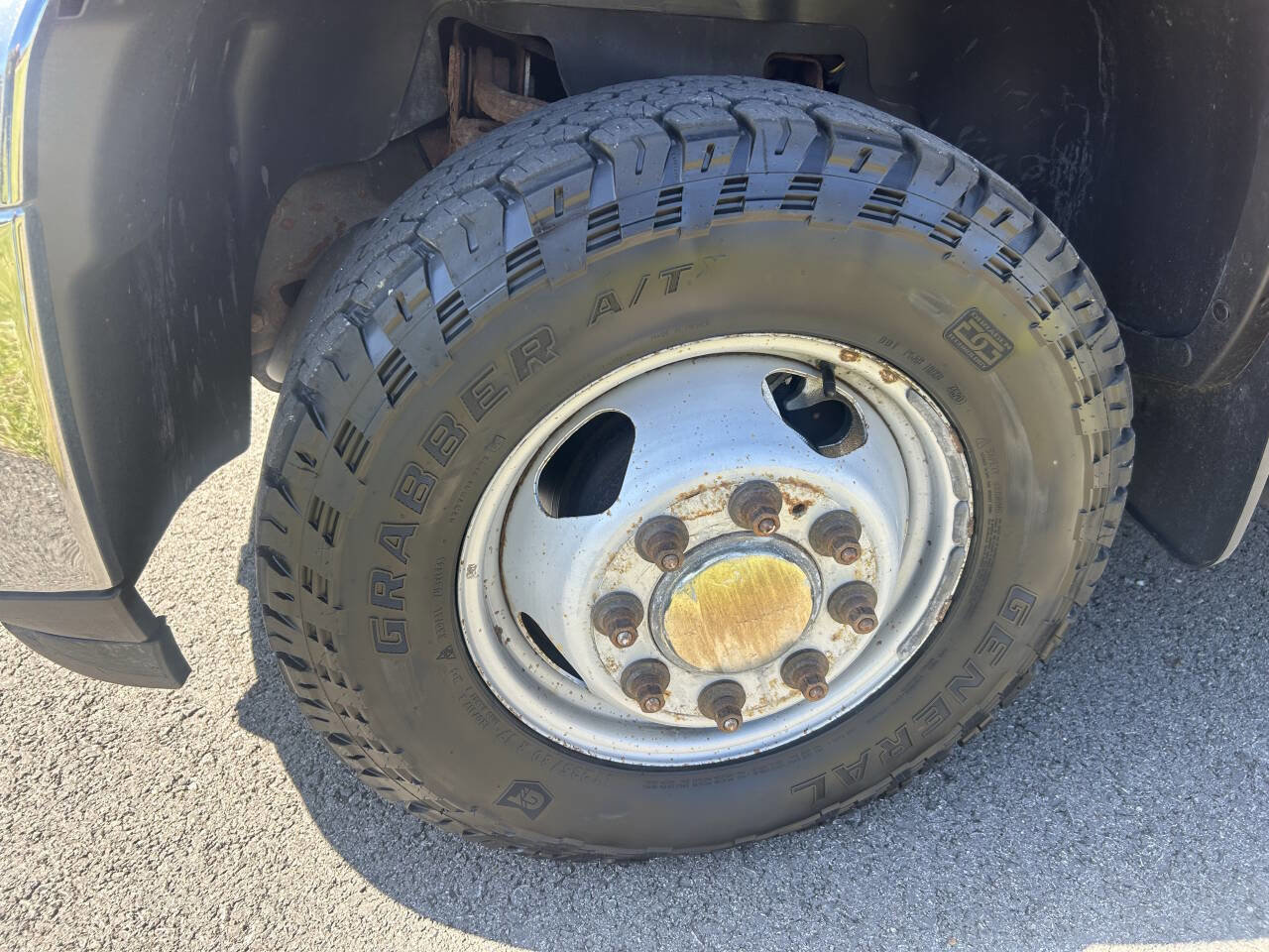 Used 2014 Chevrolet Silverado 3500 W/T w/ Snow Plow Prep Package image 43