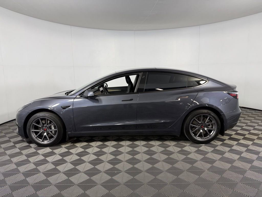 Used 2021 Tesla Model 3 Long Range image 9