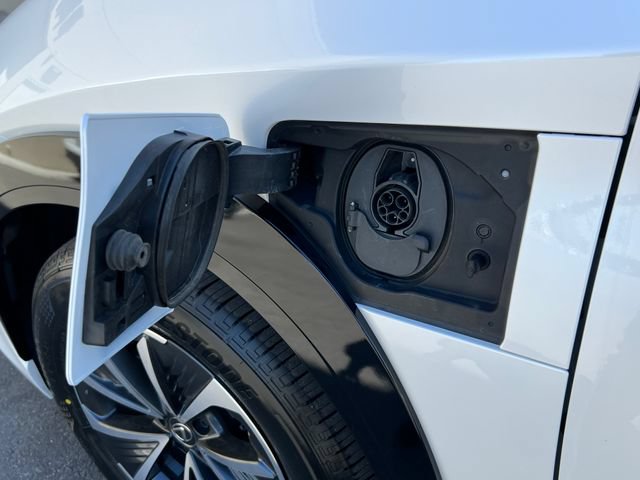 Used 2025 Lexus RZ 300e w/ Accessory Package (2T) FWD image 20
