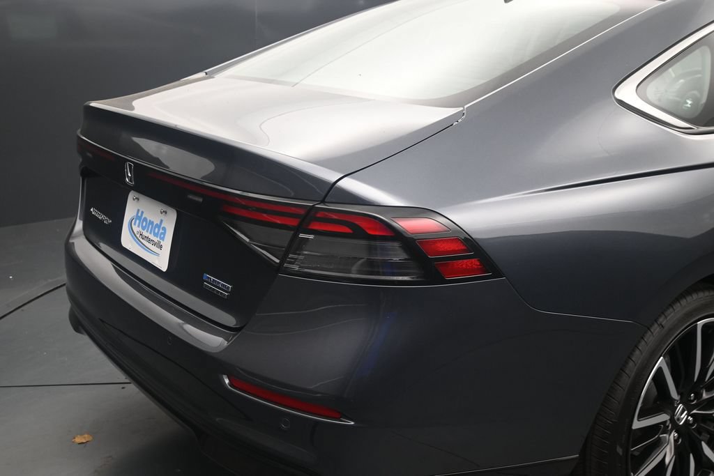 New 2026 Honda Accord Touring image 11