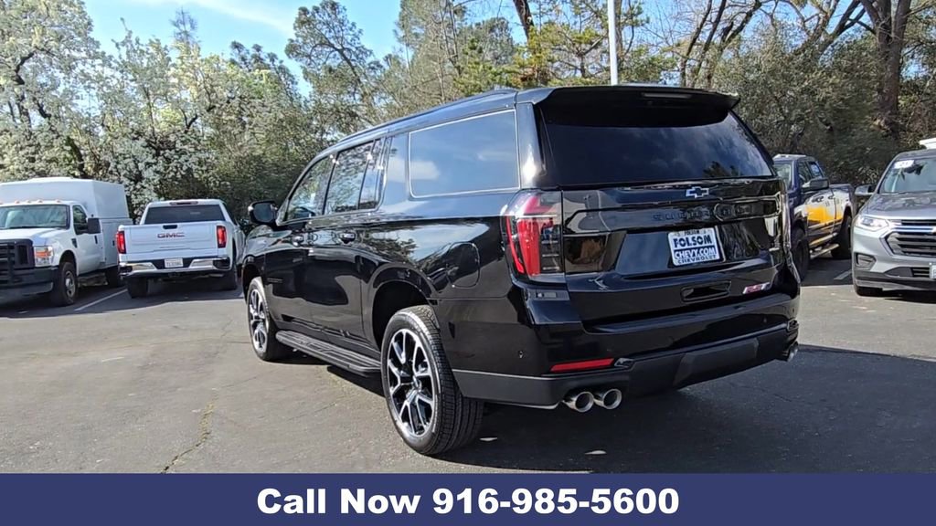 New 2026 Chevrolet Suburban RST image 9