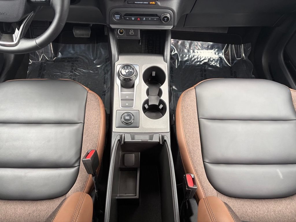 Certified 2025 Ford Bronco Sport Outer Banks w/ Outer Banks Tech Package+ AWD/4WD image 33