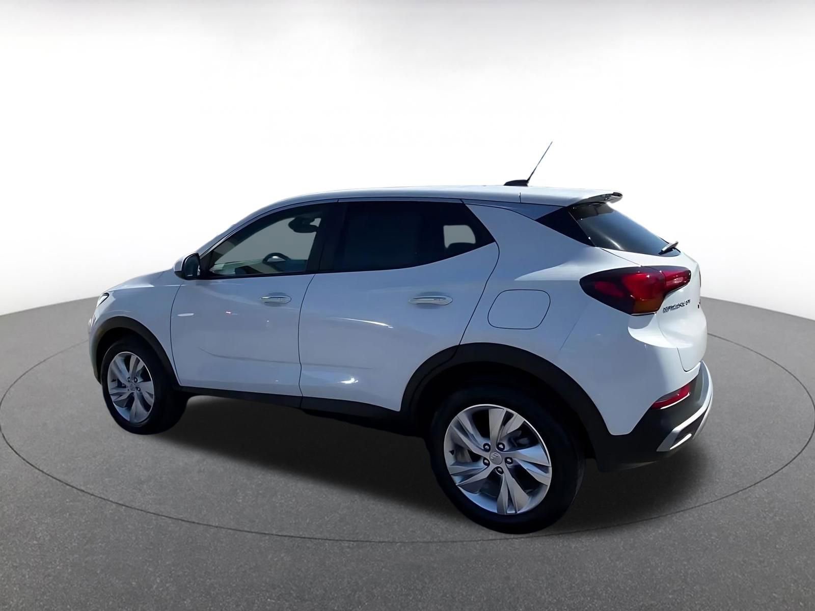 Used 2025 Buick Encore GX Preferred FWD image 10
