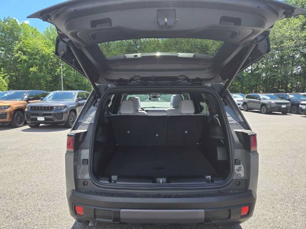 New 2026 Jeep Cherokee Limited AWD/4WD image 29