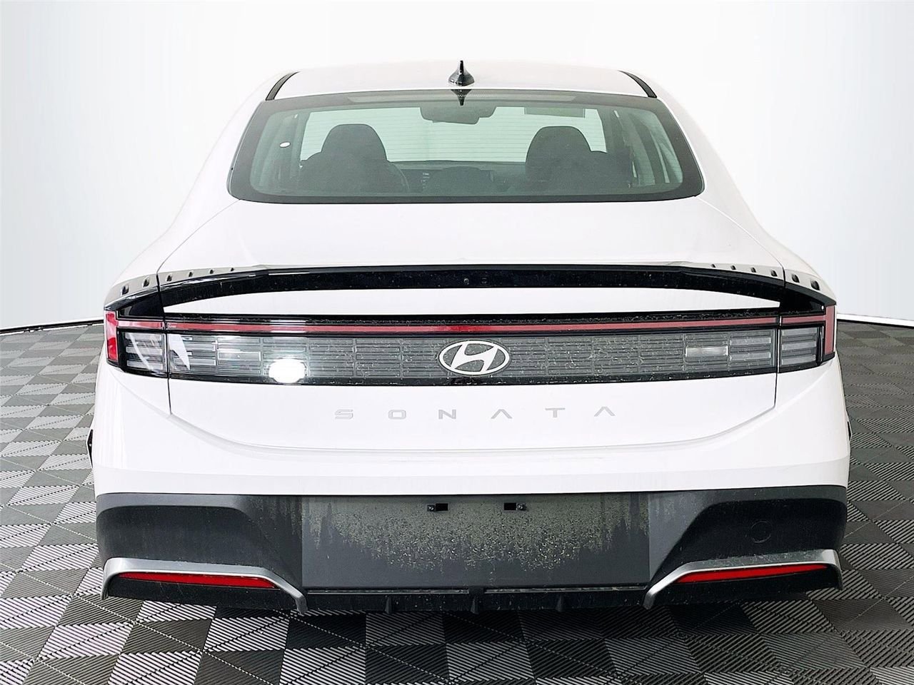 New 2026 Hyundai Sonata SE FWD image 6