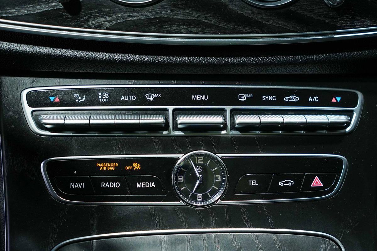 Used 2018 Mercedes-Benz E 300 image 15